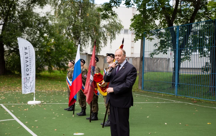 Учебный год, полё́т нормальный! Учебный год, полё́т нормальный!